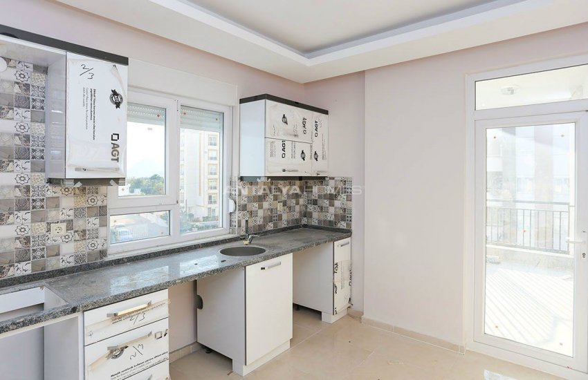 Kepez Şafak Mahallesinde Ayrı Mutfaklı 2+1 Daireler 16