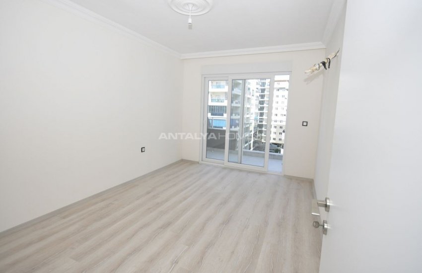 Investment Apartments in Mahmutlar 450 Mt to the Beach 10