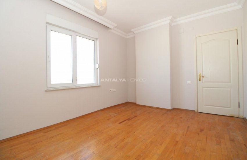 Driezijdig Appartement Op Een Centrale Locatie In Antalya 20