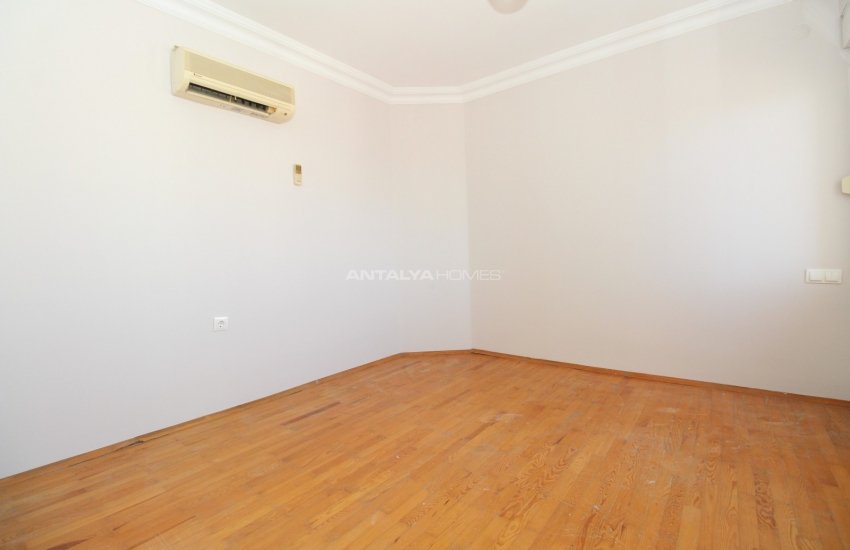 Driezijdig Appartement Op Een Centrale Locatie In Antalya 22