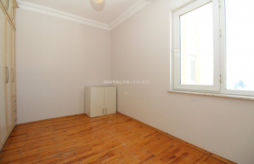 Driezijdig Appartement Op Een Centrale Locatie In Antalya 23