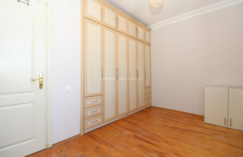 Driezijdig Appartement Op Een Centrale Locatie In Antalya 24