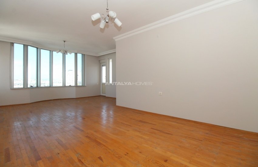 Driezijdig Appartement Op Een Centrale Locatie In Antalya 12