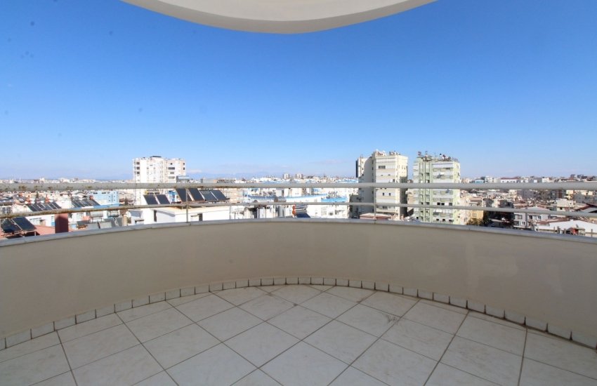 Driezijdig Appartement Op Een Centrale Locatie In Antalya 30