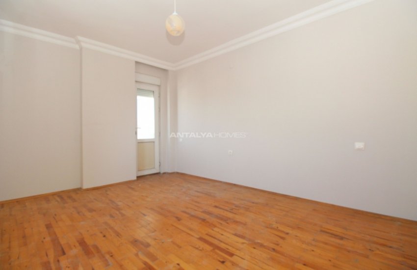 Driezijdig Appartement Op Een Centrale Locatie In Antalya 16