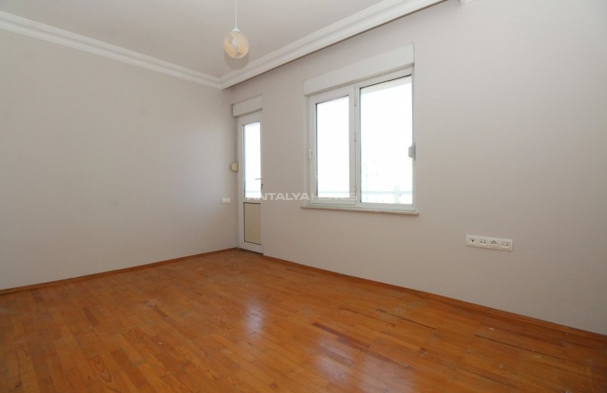 Driezijdig Appartement Op Een Centrale Locatie In Antalya 19