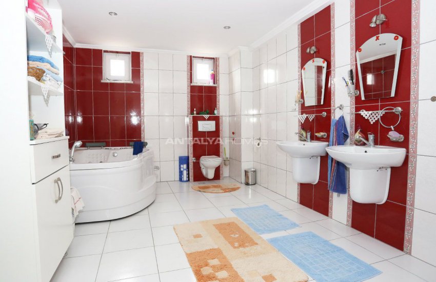 Detached Spacious Houses with Swimming Pool in Antalya 20