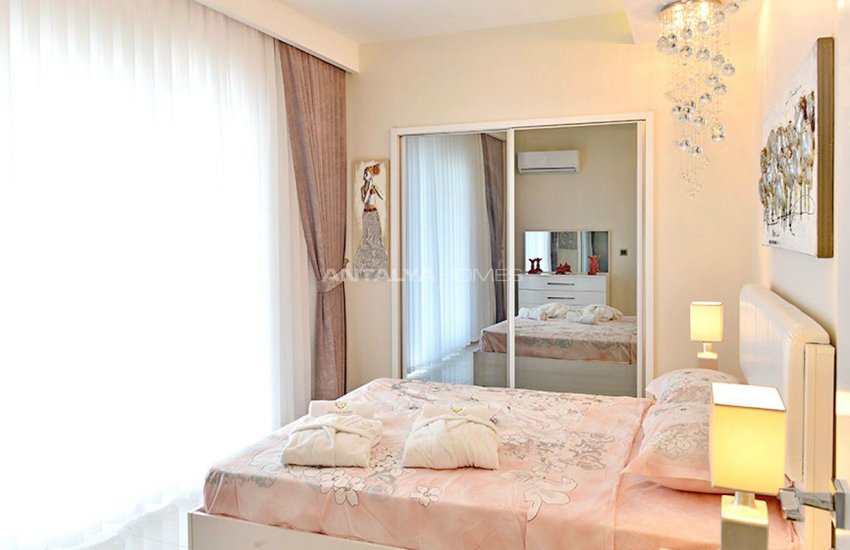 Modernly Designed Seafront Apartments in Alanya Mahmutlar 26