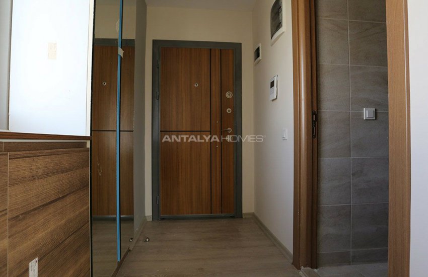 Lara Güzeloba’da Taşınmaya Hazır Sıfır Daireler 21