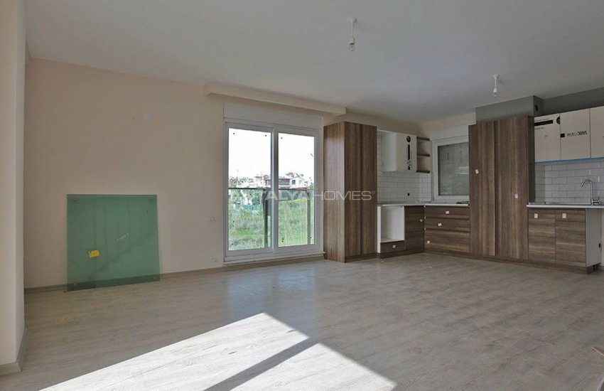 Lara Güzeloba’da Taşınmaya Hazır Sıfır Daireler 12