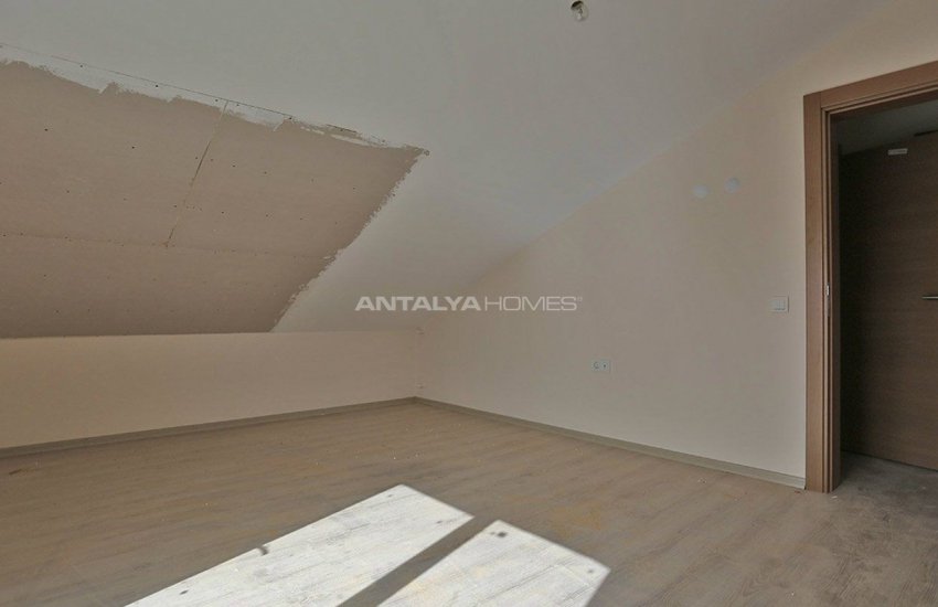 Lara Güzeloba’da Taşınmaya Hazır Sıfır Daireler 16