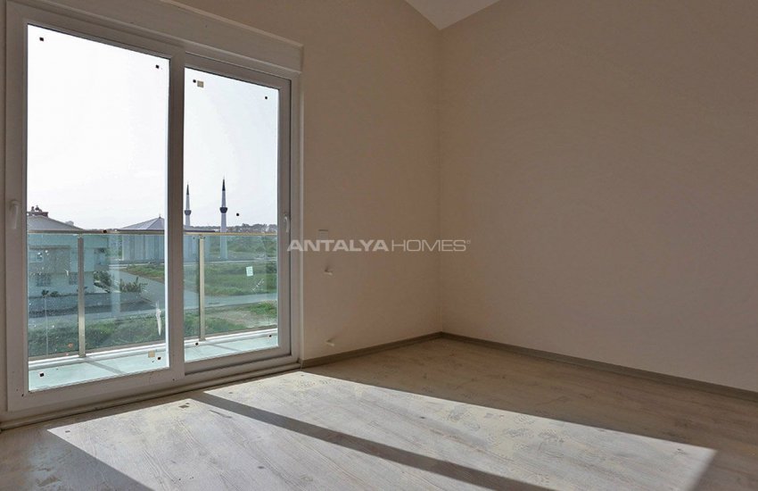 Lara Güzeloba’da Taşınmaya Hazır Sıfır Daireler 18