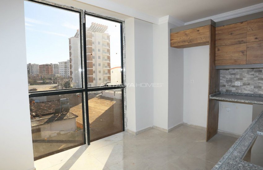 Luxury Apartments in a Desirable Location of Antalya 23