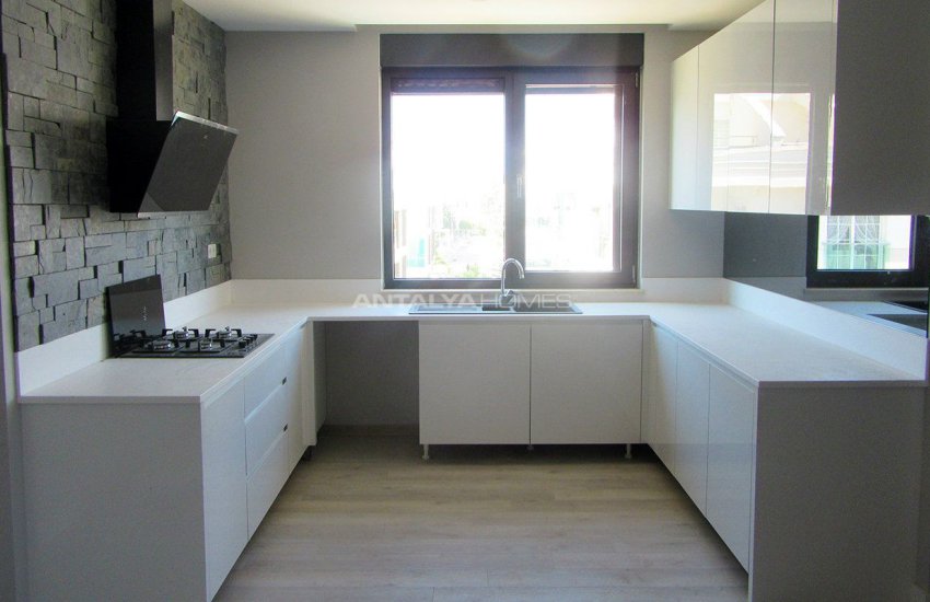 Lara Güzeloba’da Lüks Site İçinde Satılık Daireler 28