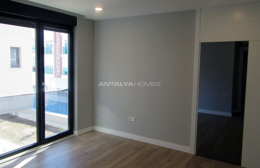 Lara Güzeloba’da Lüks Site İçinde Satılık Daireler 25