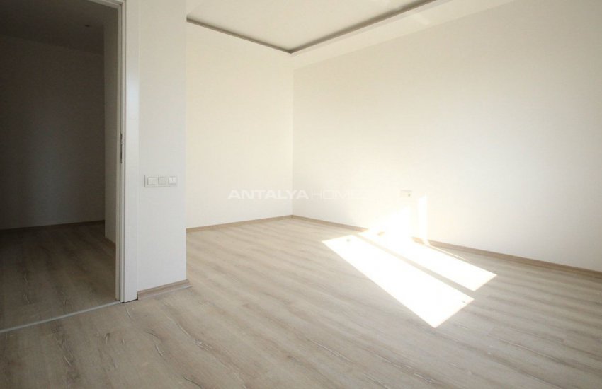 Fully Equipped New Antalya Apartments in Luxury Complex 14