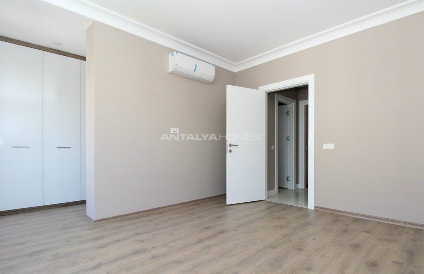 Spacious Flats in Complex with Rich Facilities in Antalya 21