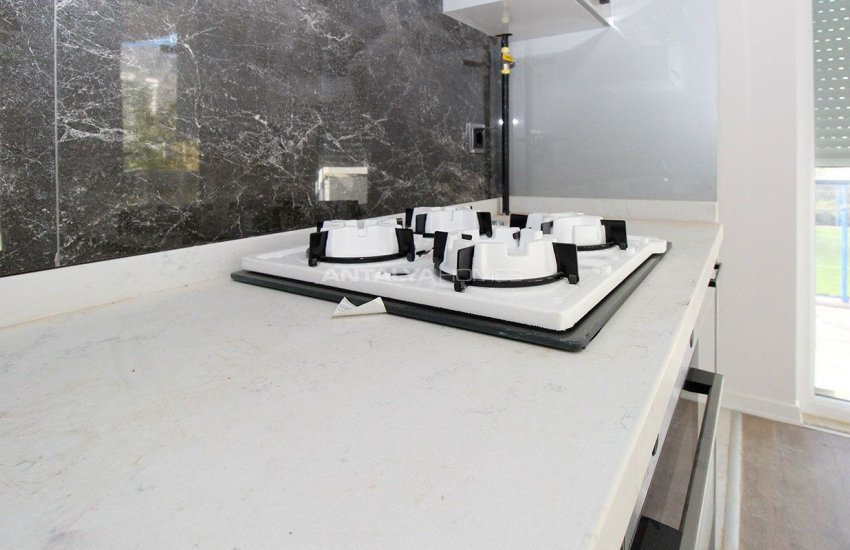 آپارتمان های زیبا در مکان محبوب در کنییالتی آنتالیا 25