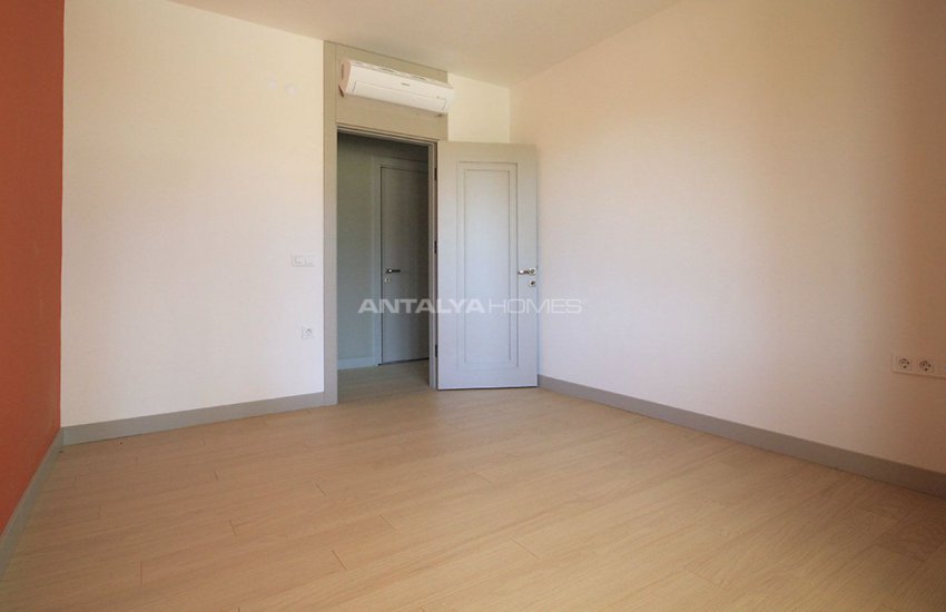 New Housing Project in Konyaalti 35