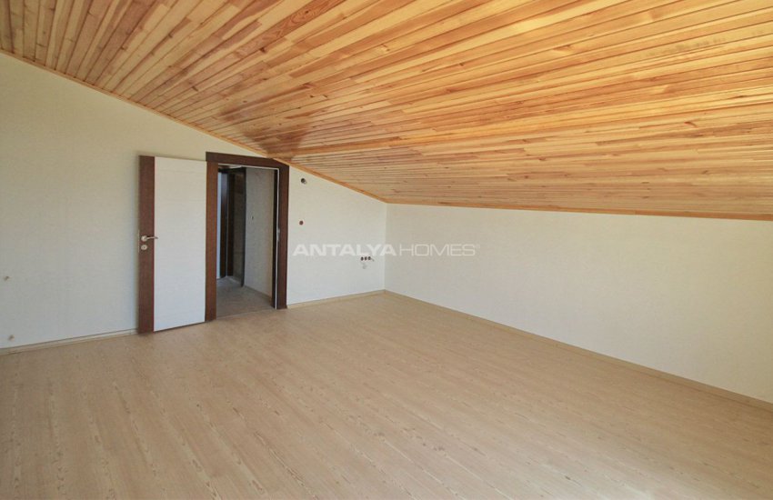 New Semi-detached Villa in Kemer 19