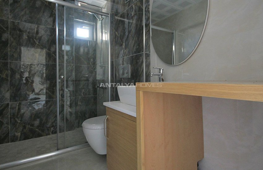 آپارتمان مرکزی در آنتالیا نزدیک به دریا 24