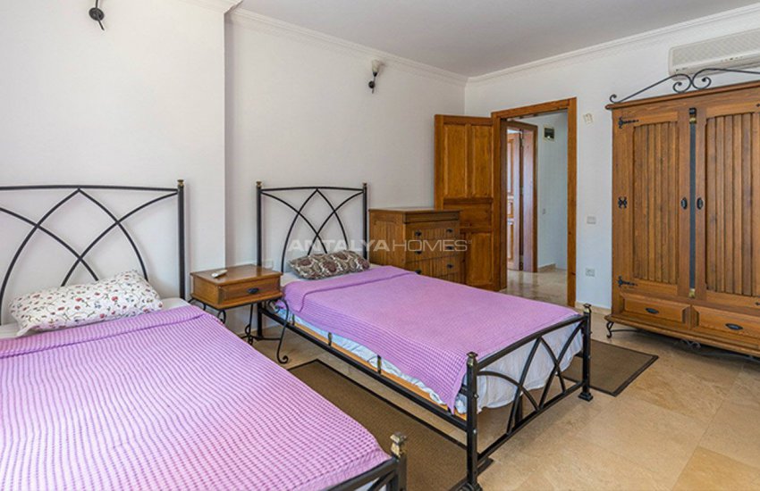 Ready to Move Superbly Property in Kalamar Kalkan 21