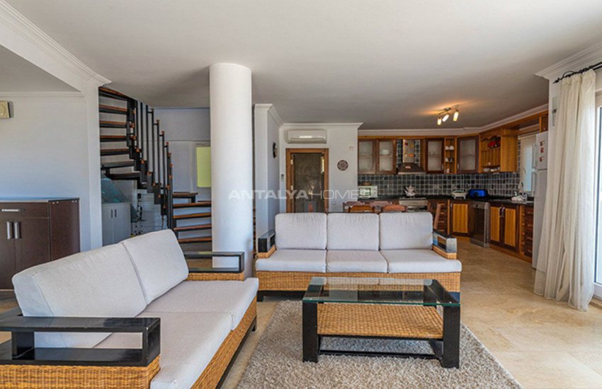 Ready to Move Superbly Property in Kalamar Kalkan 13