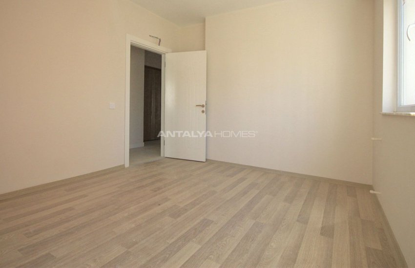 Modern Antalya Vastgoed In Rustige Locatie Van Konyaalti 24