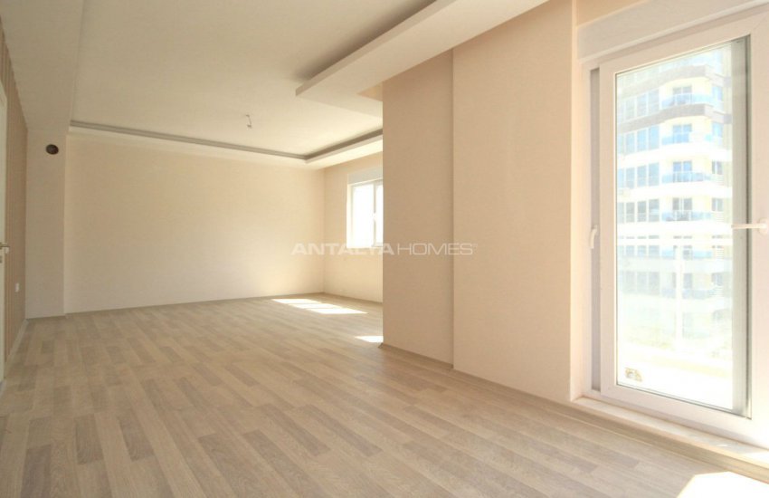 Modern Antalya Vastgoed In Rustige Locatie Van Konyaalti 13