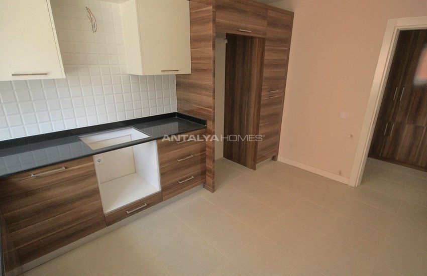 Modern Antalya Vastgoed In Rustige Locatie Van Konyaalti 18