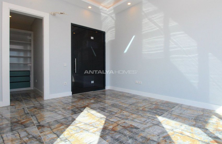 High-quality Private Villa in the Center of Belek 18