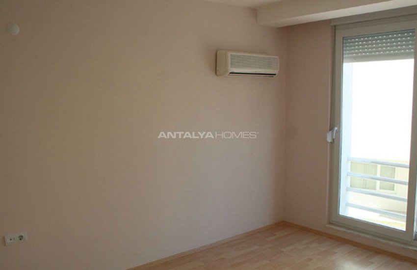 Konyaalti Property Close to All Daily Amenities in Antalya 11