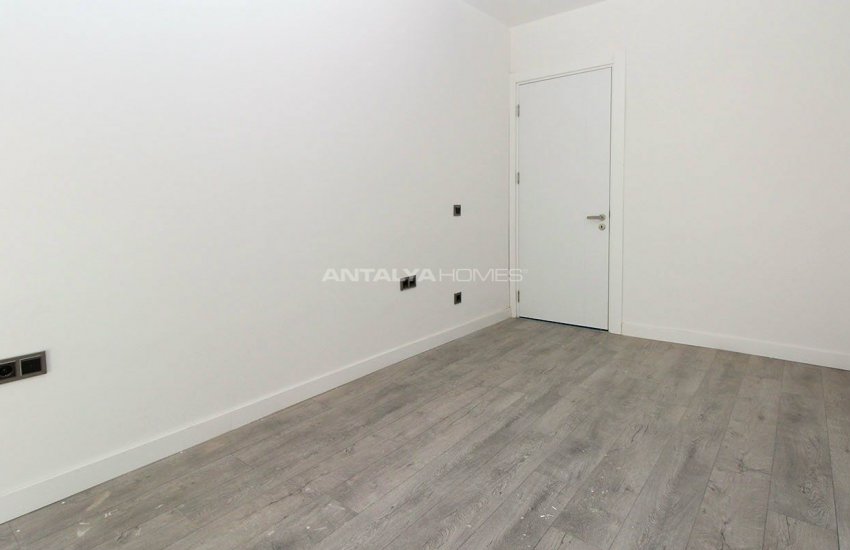 Antalya Zerdalilik'te Ultra Lüks Tasarım Merkezi Daire 20