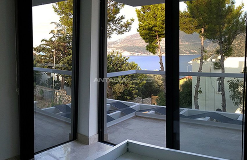 Exclusive Triplex Villa in Kalkan with Private Features 24