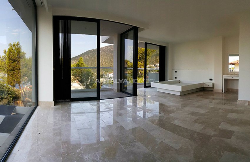 Exclusive Triplex Villa in Kalkan with Private Features 16