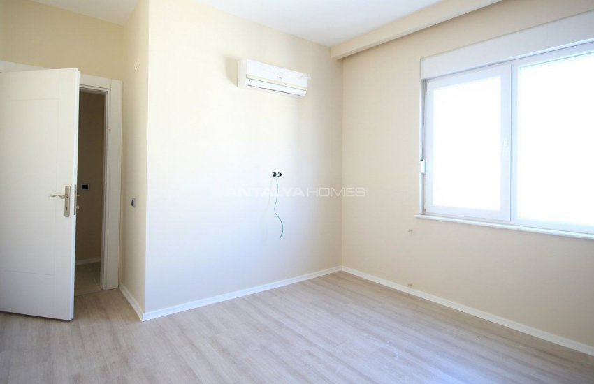 شقق بإطلالة خلابة غير منقطعة على الطبيعة والجبال في كونيالتي 23