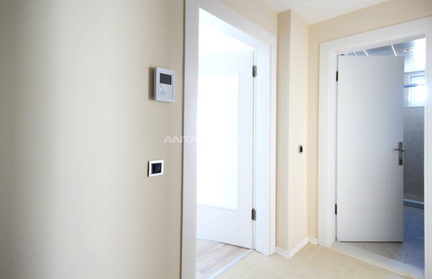 شقق بإطلالة خلابة غير منقطعة على الطبيعة والجبال في كونيالتي 26