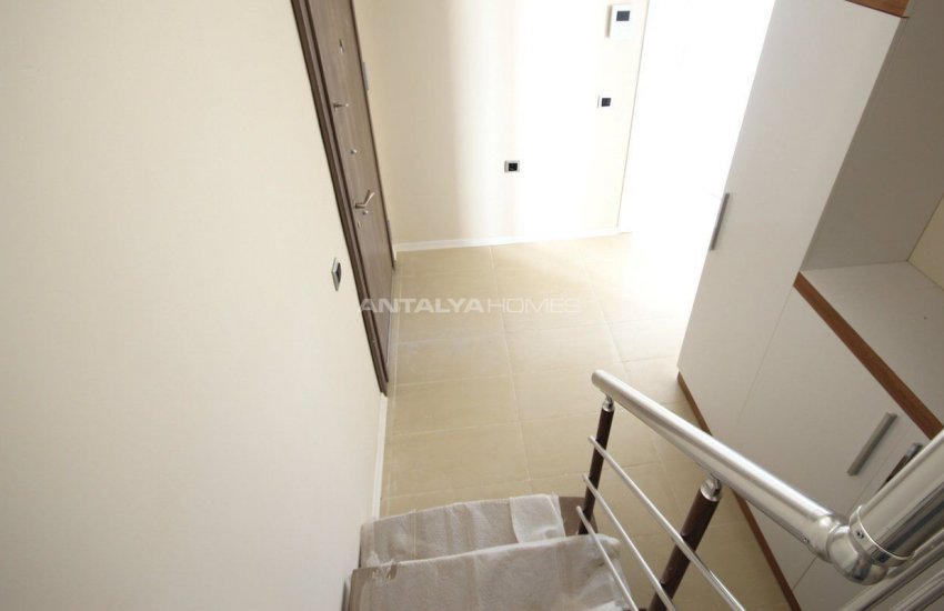 شقق بإطلالة خلابة غير منقطعة على الطبيعة والجبال في كونيالتي 27