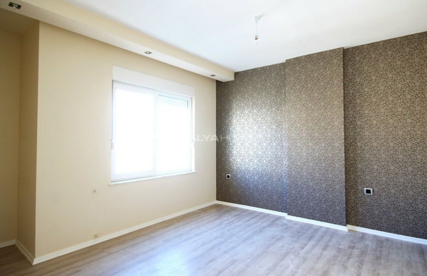 شقق بإطلالة خلابة غير منقطعة على الطبيعة والجبال في كونيالتي 14