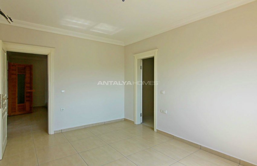 High Quality Apartments 100 Mt to the Beach in Mahmutlar 20