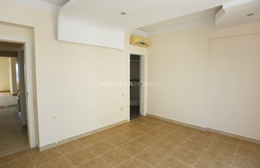 Riverfront Luxury Property for Sale in Lara, Antalya 21