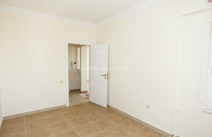 Riverfront Luxury Property for Sale in Lara, Antalya 17