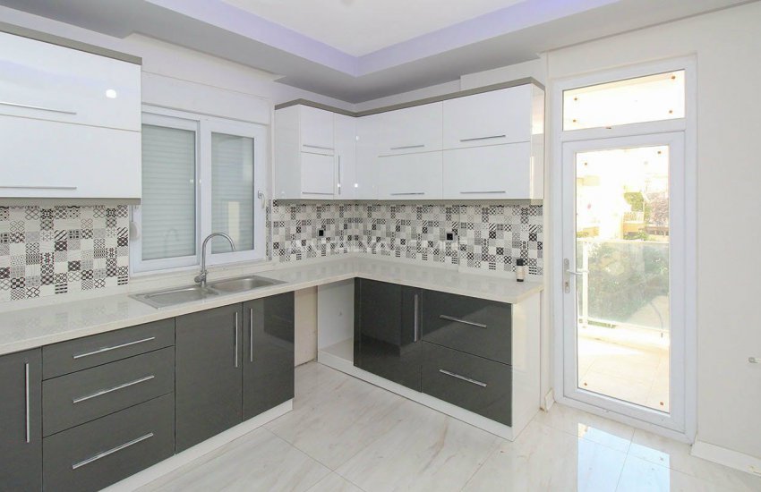 Centrally Located Comfortable Properties in Antalya 10