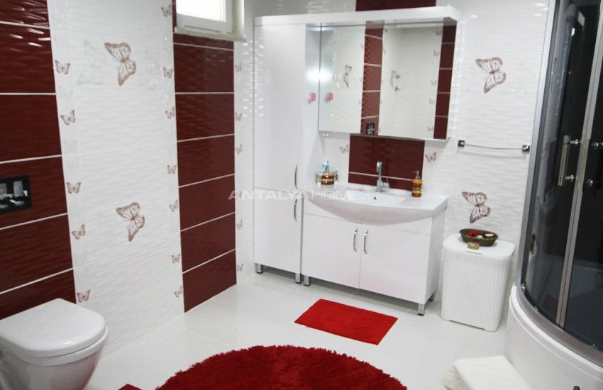 Well-kept House Surrounded by Nature in Antalya Dosemealti 29