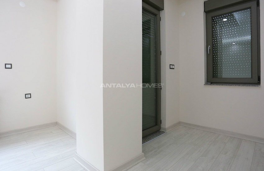 آپارتمان در مرکز آنتالیا با آشپزخانه جداگانه 23