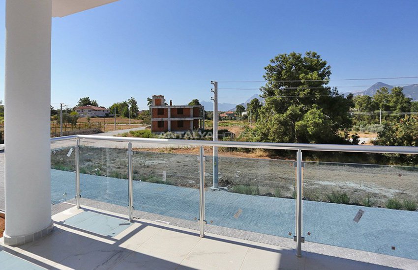 Turnkey Villas Intertwined with Nature in Antalya 34