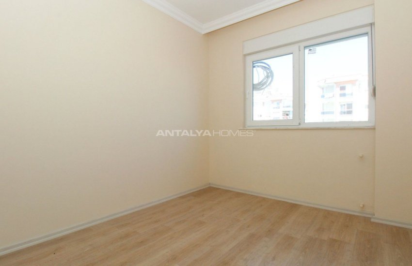 Квартира в Кепезе, Анталия на Среднем Этаже Жилого Комплекса 25