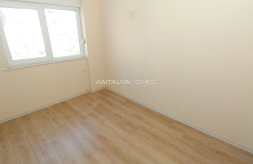 Квартира в Кепезе, Анталия на Среднем Этаже Жилого Комплекса 26