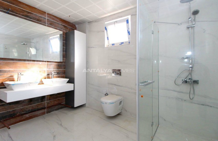 Villas Pittoresques Avec Piscine À Dosemealti 33