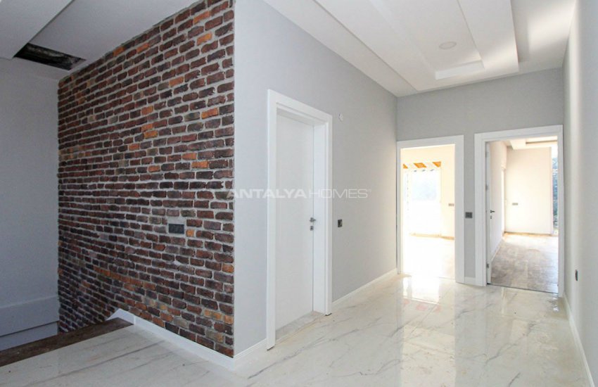 Villas Pittoresques Avec Piscine À Dosemealti 34